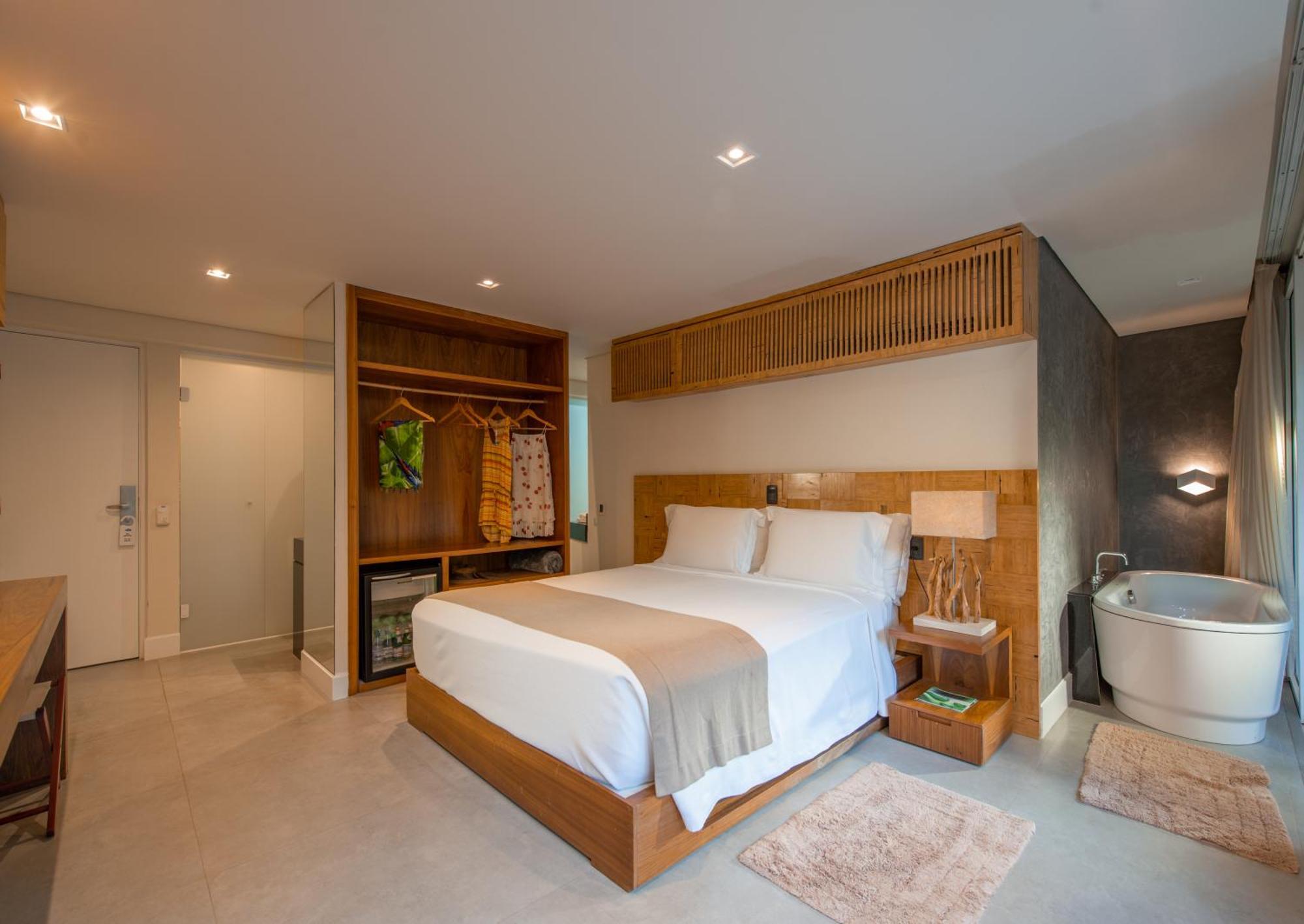 Nau Royal Hotel Camburi (Sao Paulo)